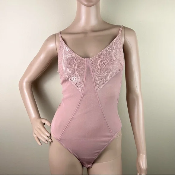 NEW FREE PEOPLE PINK LACE & MESH BODYSUIT - Picture 2 of 5